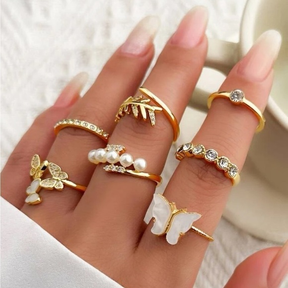 Gold 7pc Butterfly Rhinestone Ring Set - Picture 1 of 3